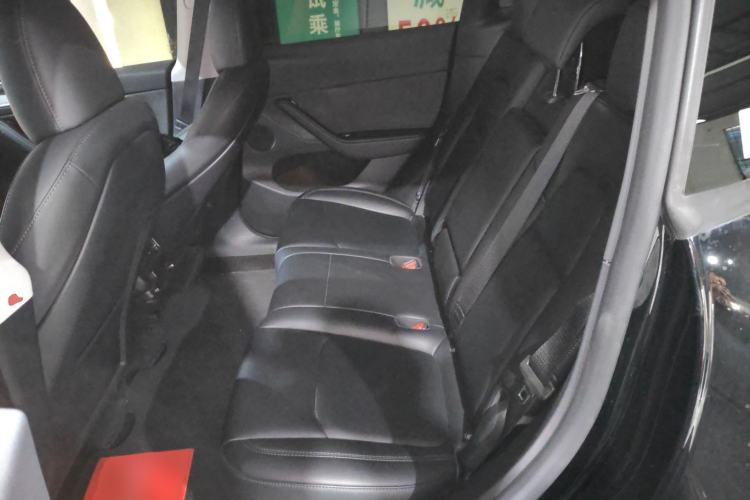 Used Tesla Model Y 2023 Rear-Wheel-Drive Version