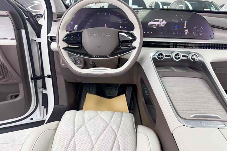 Used EXEED Stellar C-DM 2024 1.5T Long-Range Pro
