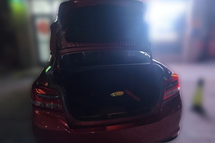 Used Toyota YARiS L Zhi Xiang 2019 1.5E CVT Dynamic Edition China VI compliant Trunk