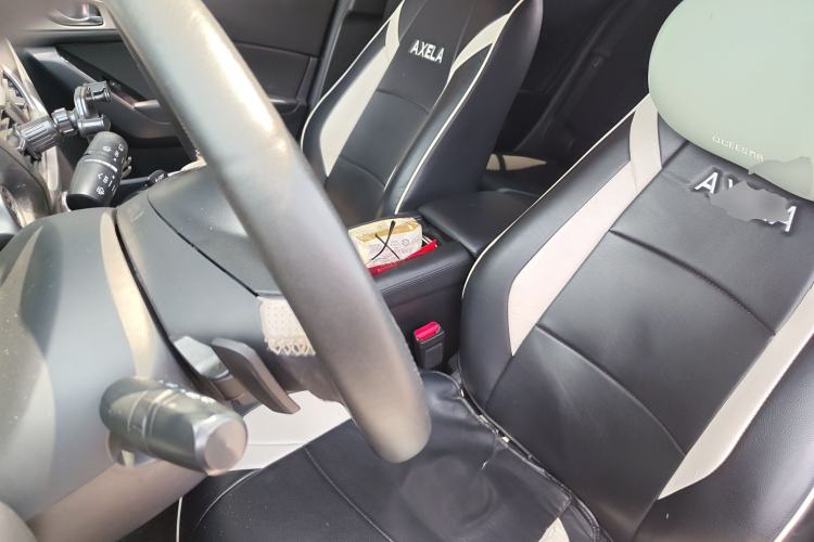 Used Mazda 3 Axela 2019 Cloud-Controlled Version Hatchback 2.0L Automatic Luxury Model China VI Standard