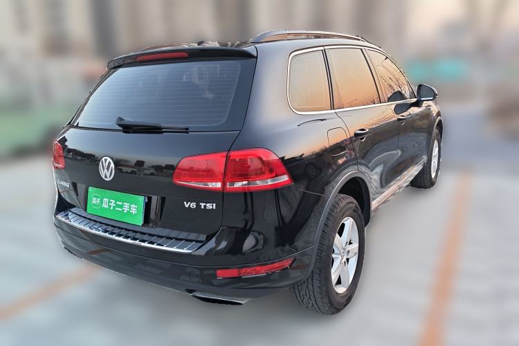 Used Volkswagen Touareg 2011 3.0 TSI Comfort Version