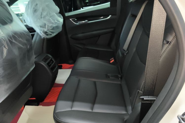 Used Cadillac XT5 2021 28T Luxury Model