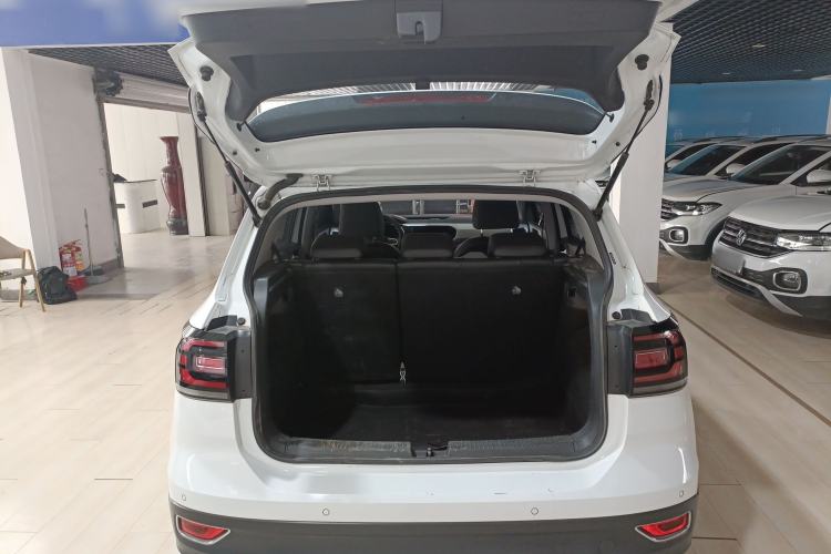 Used Volkswagen Tacqua 2023 200TSI DSG Joy-Connect Edition
