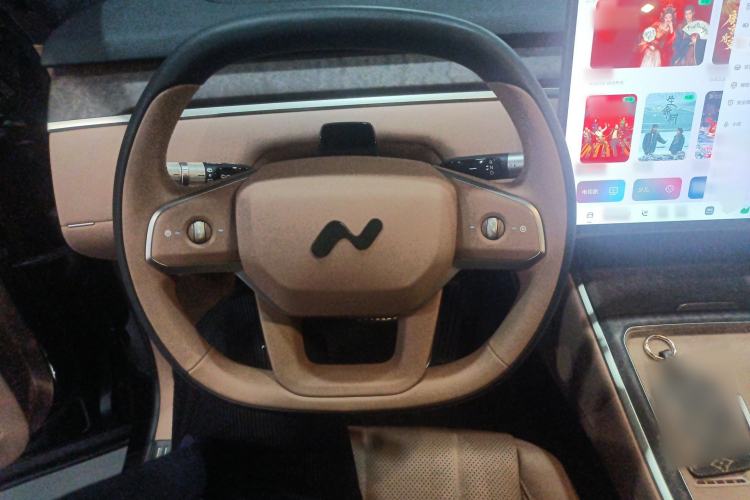 Used ONVO Luxeed L90 2025 Model—Max Six-Seater Version