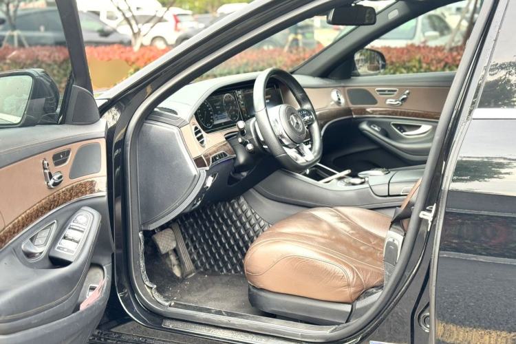 Used Mercedes-Benz S-Class 2017 S 320 L Business Model Left Front Seat