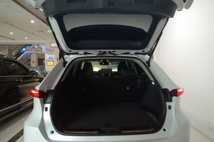 Used Toyota Harrier 2023 2.0L CVT Two-Wheel Drive Deluxe Edition