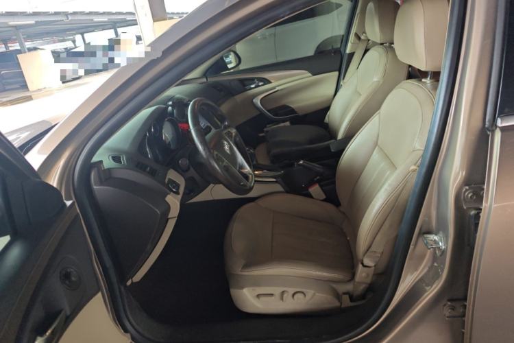 Used Buick Regal 2012 2.0L Luxury Edition Left Front Seat