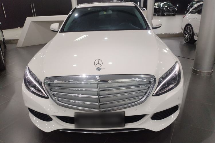 Used Mercedes-Benz C-Class 2015 Facelift C 180 L