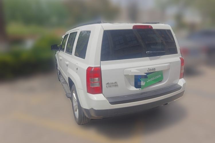 Used Jeep Patriot 2014 2.0L Sport Enhanced Edition Rear Left 45 Deg