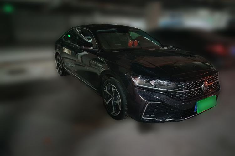 Used Volkswagen Passat 2025 Outstanding Model 330TSI Starry Elite Edition