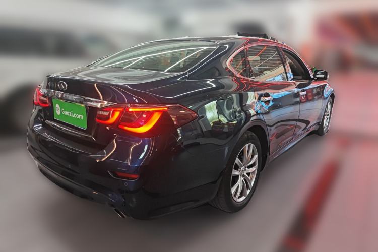 Used Infiniti Q70 2015 Q70L 2.5L Elite Edition Rear Right 45 Deg