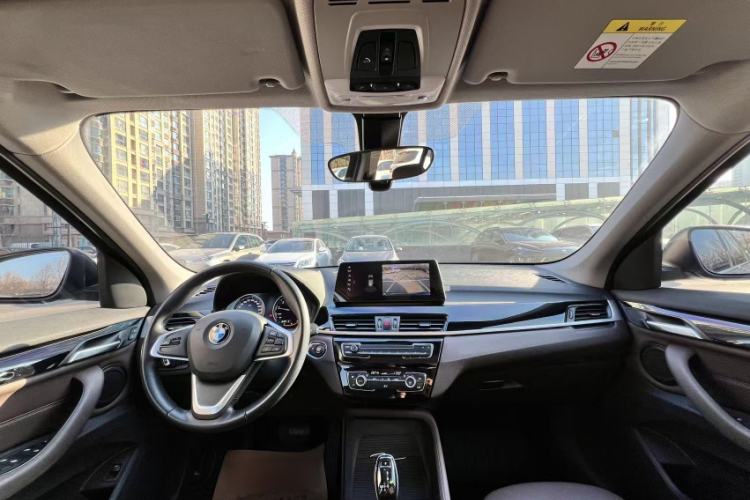 Used BMW X1 2020 sDrive25Li Leading Model
