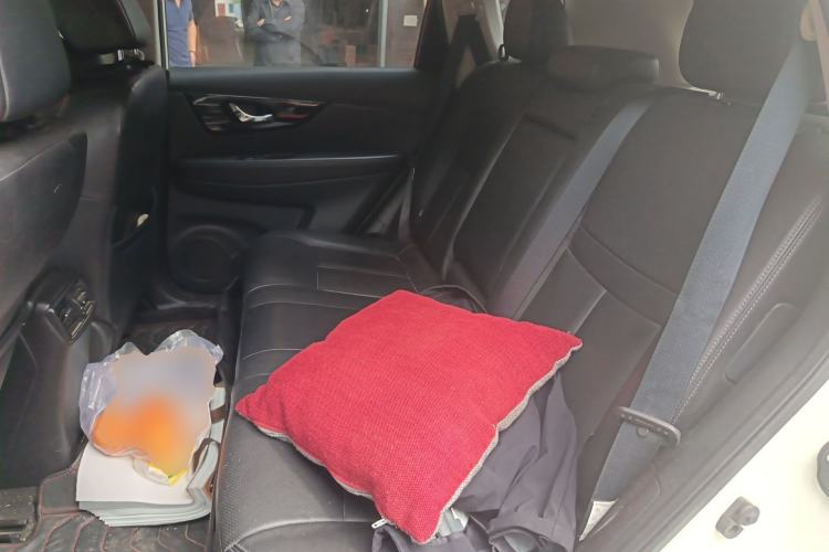 Used Nissan X-Trail 2019 2.0L CVT Smart Connect Comfort Edition 2WD Left Rear Seat