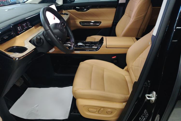 Used GAC Trumpchi E8 New Energy 2024 150km MAX+