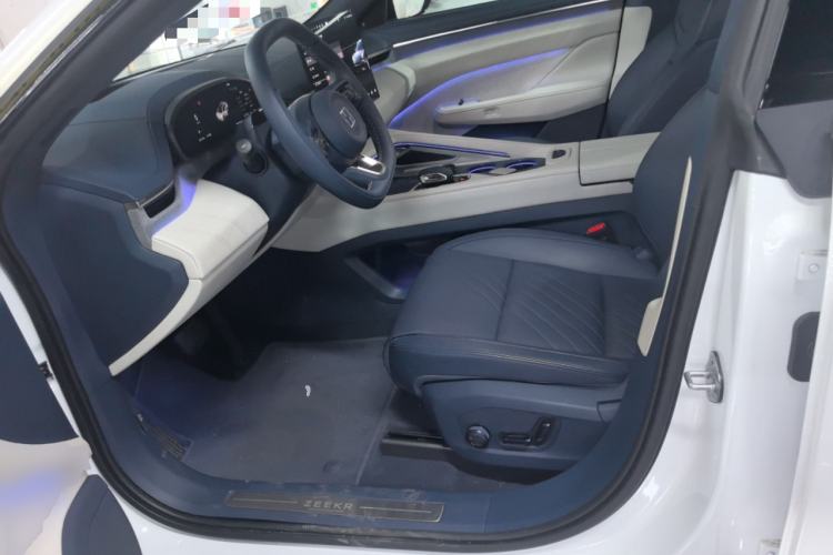 Used Zeekr 001 2025 YOU Edition 100 kWh All-Wheel Drive Left Front Seat