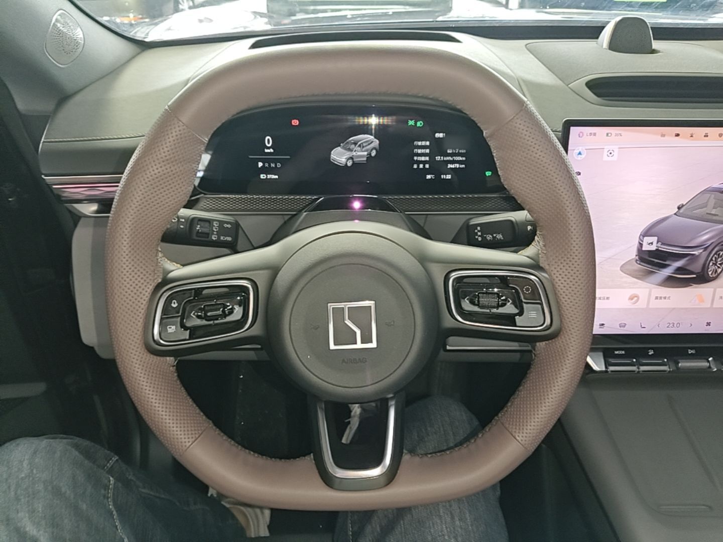Zeekr 7X 2025 100 kWh Long-Range Rear-Wheel Drive with Intelligent Driving Features — снимка 13