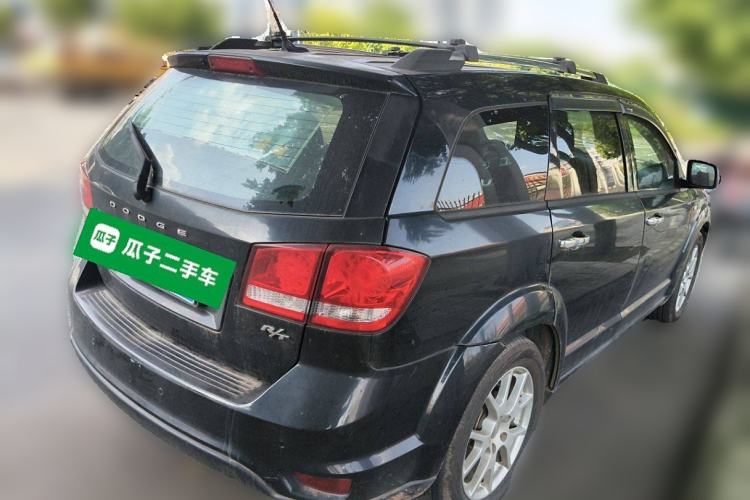 Used Dodge Journey 2013 2.4L Two-Wheel Drive Luxury Version
