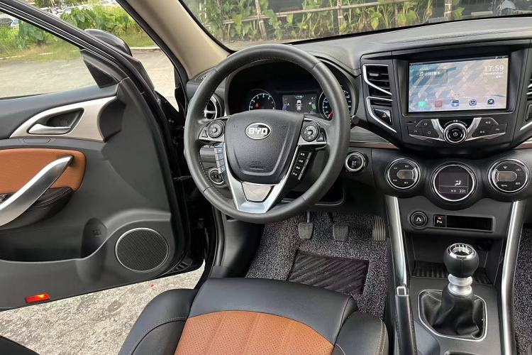 Used BYD Song 2016 1.5TI Manual Luxury Model