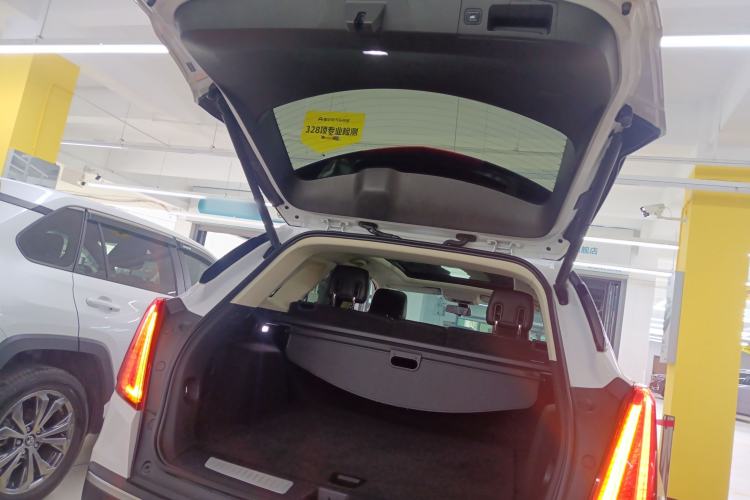 Used Cadillac XT5 2018 25T Luxury Model