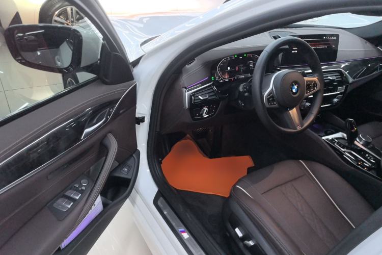 Used BMW 5 Series 2021 525Li M Sport Package
