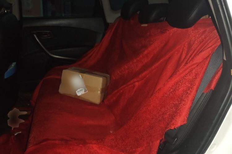 Used Bestune X80 2015 2.0L automatic comfort version
