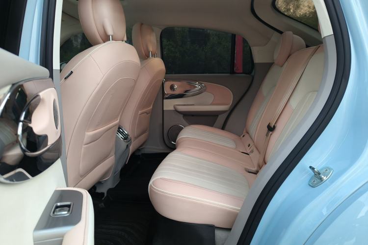 Used ORA Ballet Cat 2022 401 km Alice Edition Interior 4