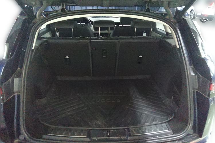 Used Land Rover Range Evoque 2020 249 PS R-DYNAMIC S Sport Edition Trunk