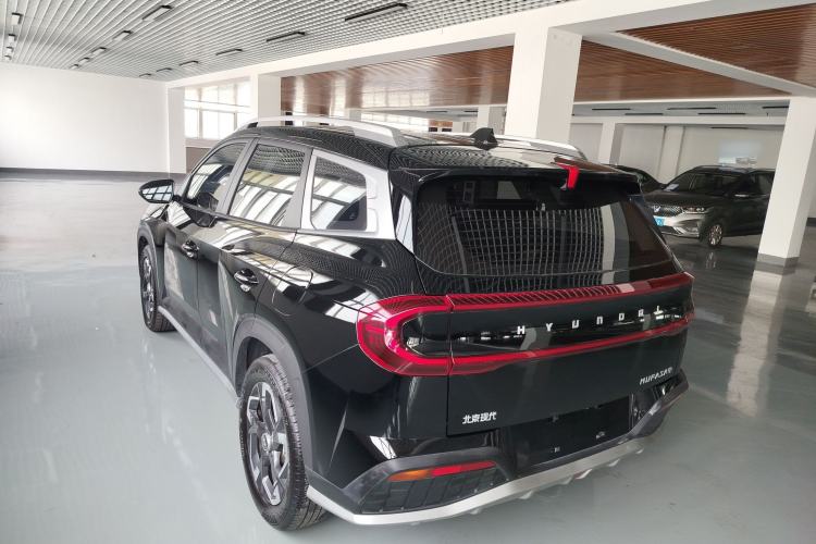 Used Hyundai ix35 2023 Musso 2.0L Prestige LUX Edition Rear Left 45 Deg