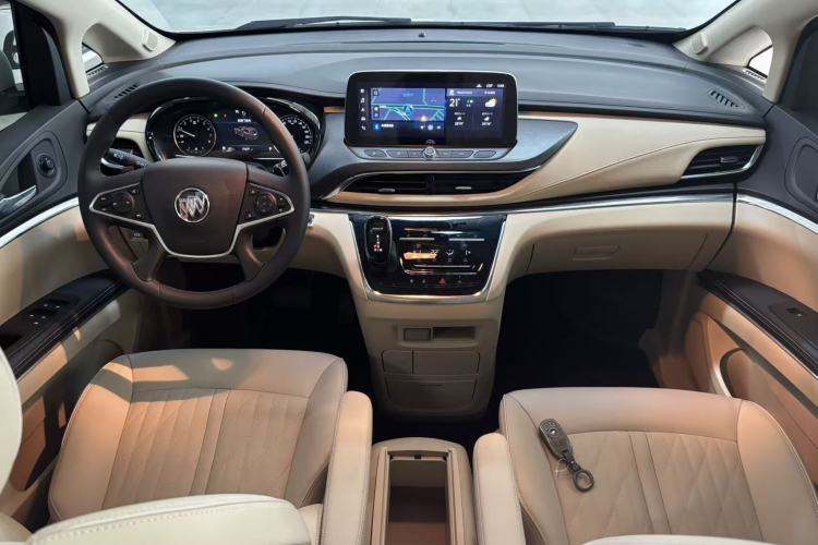 Used Buick GL8 2023 Facelifted Land Cruiser Executive Luxury Version Center Console