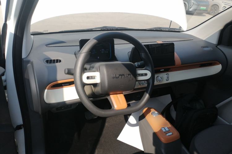 Used CHANGAN NEVO Lumin 2023 205km Xiangqin Version
