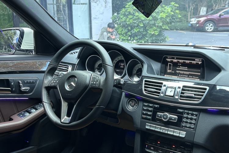 Used Mercedes-Benz E-Class 2014 Restyled E 300 L Sport Edition