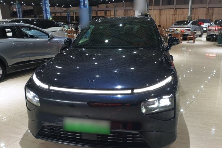 Used XPeng G9 2025 625 Long-Range Max Front
