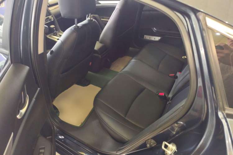 Used Honda Civic 2019 220TURBO CVT Dynamic Edition China VI Left Rear Seat