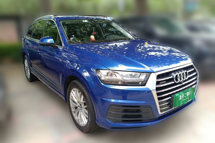 Used Audi Q7 2016 45 TFSI S line Sport Edition Front Right 45 Deg