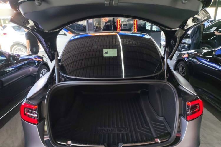 Used Tesla Model 3 2021 Performance High-Performance All-Wheel-Drive Version Trunk