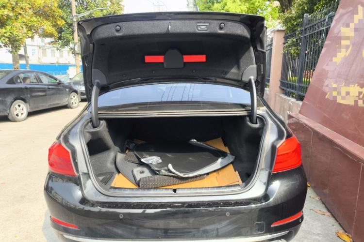 Used BMW 5 Series 2020 530Li Leading Edition Luxury Package Trunk