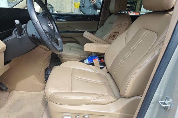 Used Buick GL8 2021 ES Land Cruiser 653T Luxury Edition