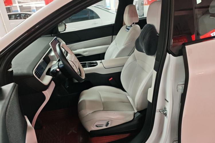 Used XPeng G6 2023 580 Long-Range Pro Left Front Seat