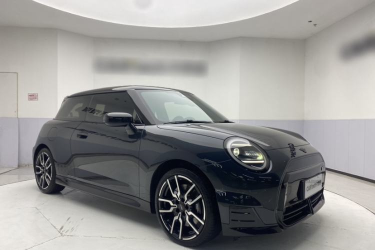 Used MINI Electric COOPER 2024 452km COOPER SE Racing Driver Exterior 2