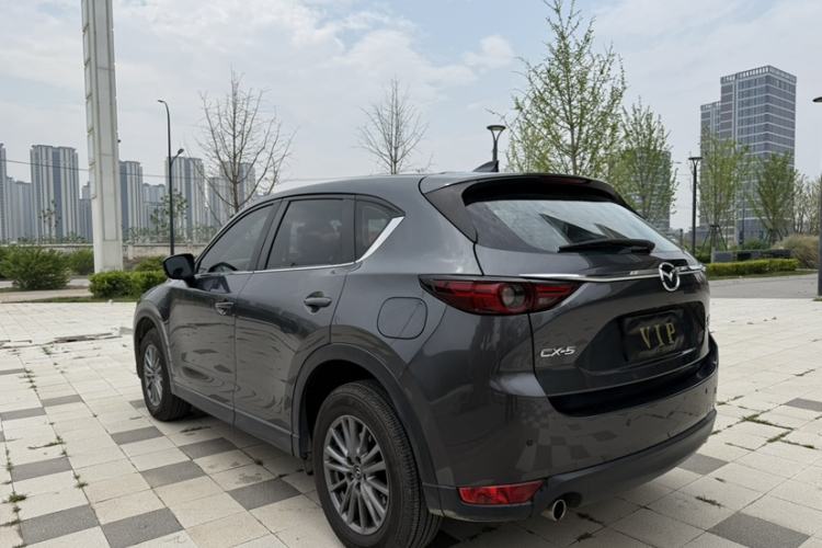 Used Mazda CX-5 2017 2.0L Automatic 2WD ZhiShang Trim China V Standard Exterior 3