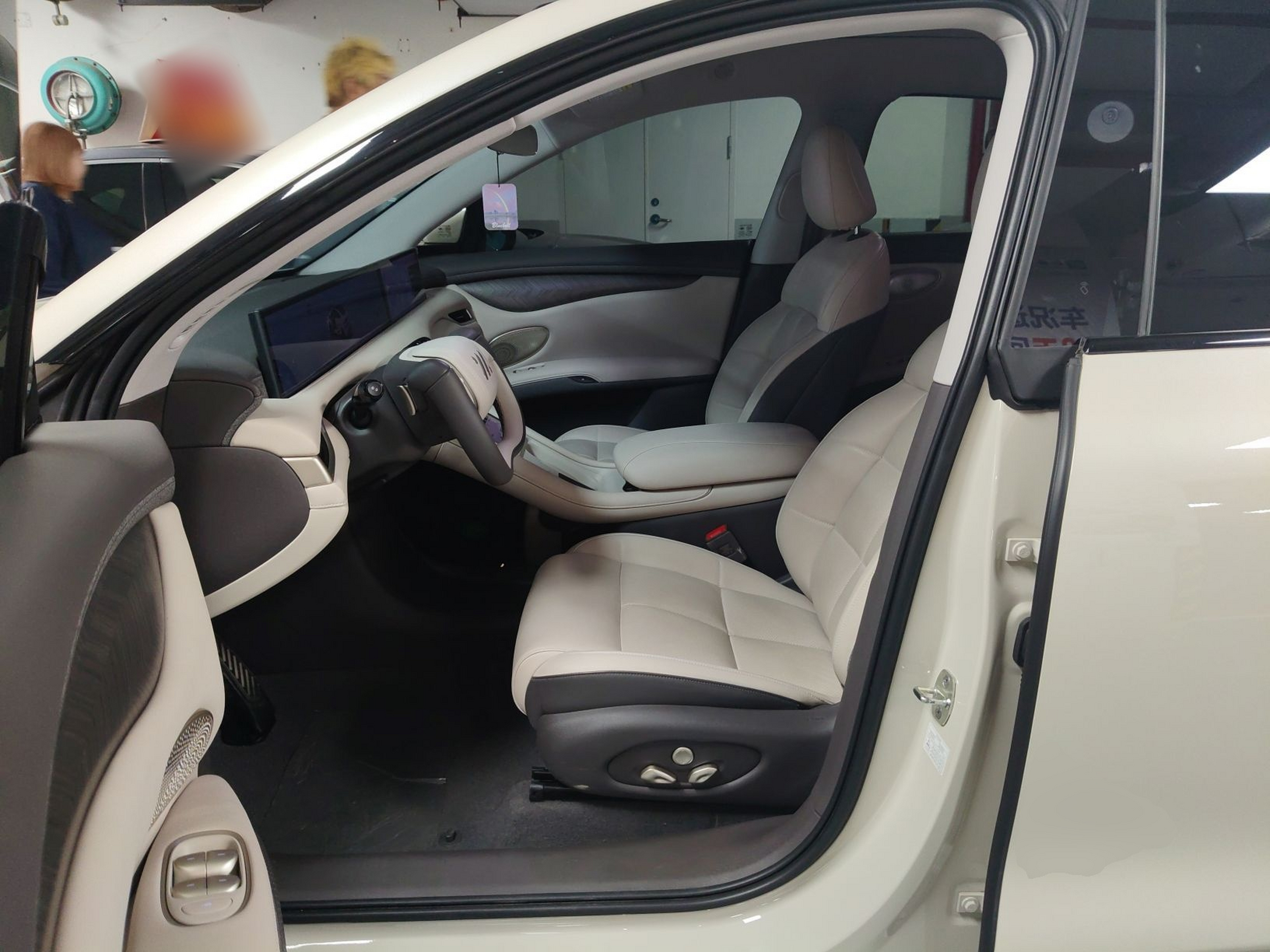 Avant de la voiture