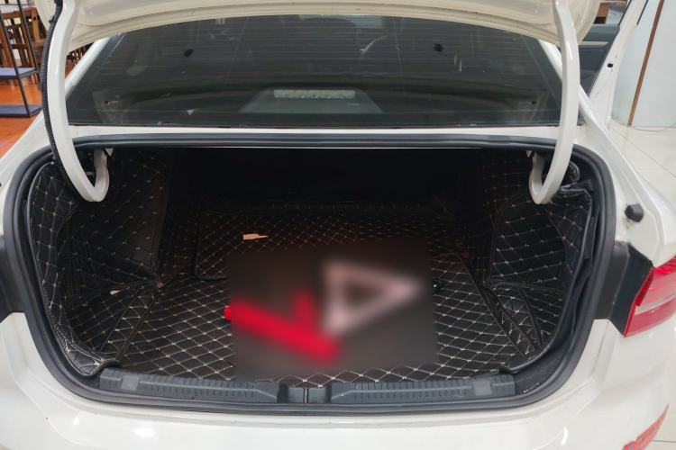 Used Volkswagen Lavida Pure Electric 2019 Enjoyment Edition Trunk