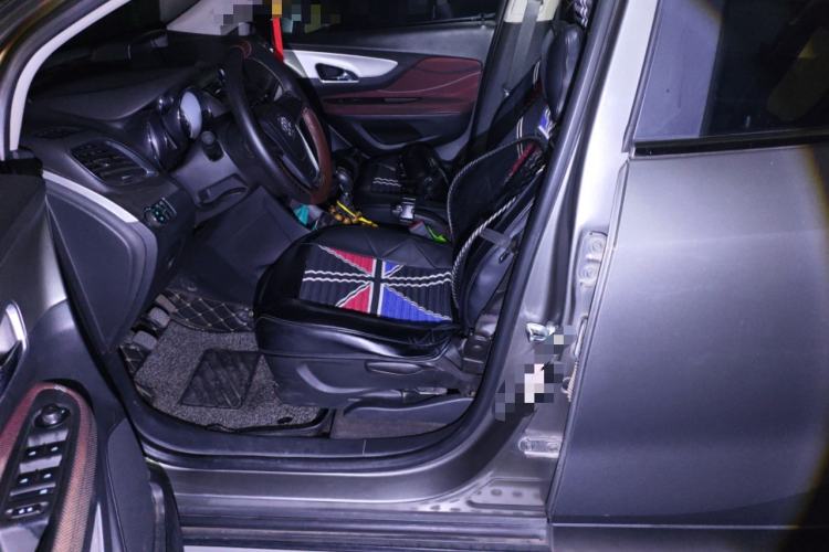 Used Buick Encore 2014 1.4T Manual Two-Wheel Drive Urban Advanced Model
