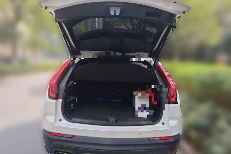 Used Cadillac XT4 2020 28T Two-Wheel Drive Tech Version