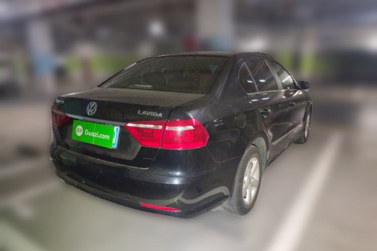 Used Volkswagen Lavida 2013 Revised Classic 1.6L Manual Fashion Edition
