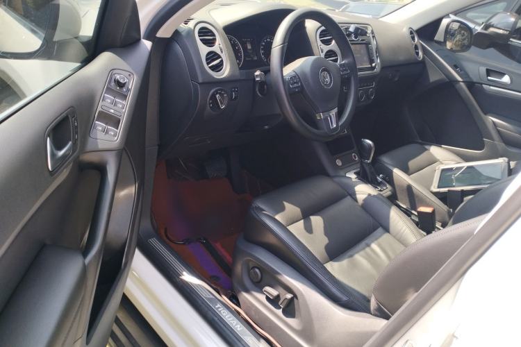 Used Volkswagen Tiguan L 2015 1.8TSI Automatic Two-Wheel Drive Luxury Model