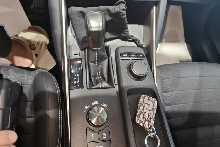 Used Lexus IS 2017 300 Leading Edition