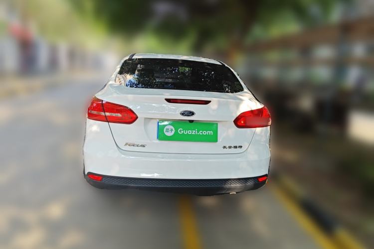 Used Ford Focus 2018 Sedan Classic 1.6L Automatic Comfort Plus Smart Drive Version Rear