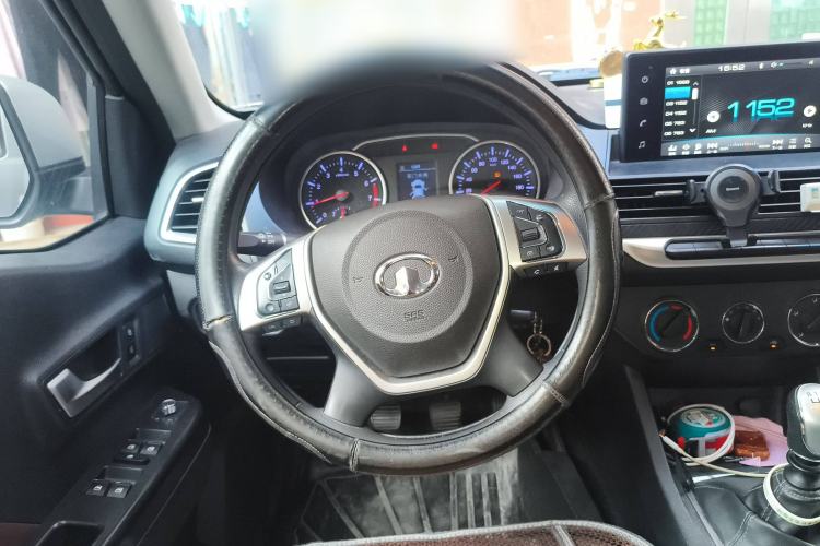 Used Great Wall Wingle 7 2019 2.0T Gasoline Two-Wheel-Drive Elite Version China VI Standard Small Double Cabin GW4C20B Steering Wheel