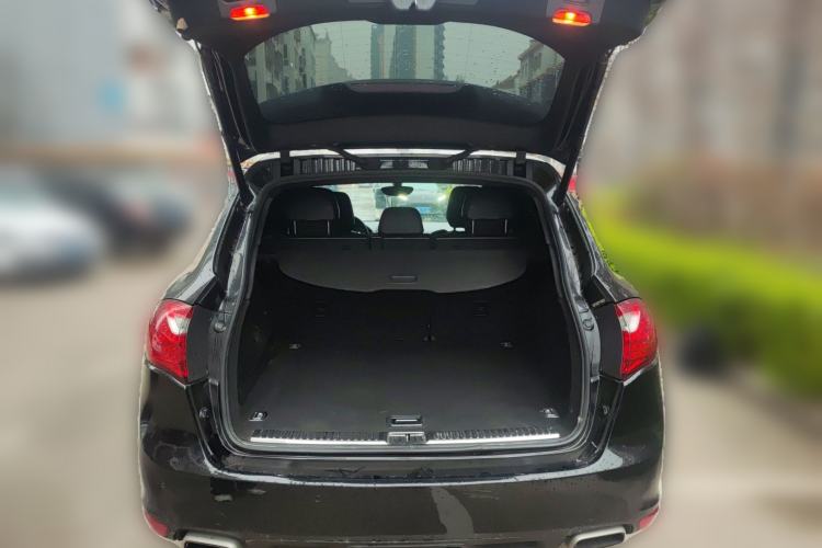 Used Porsche Cayenne 2013 3.6L automatic transmission U.S. specification Trunk
